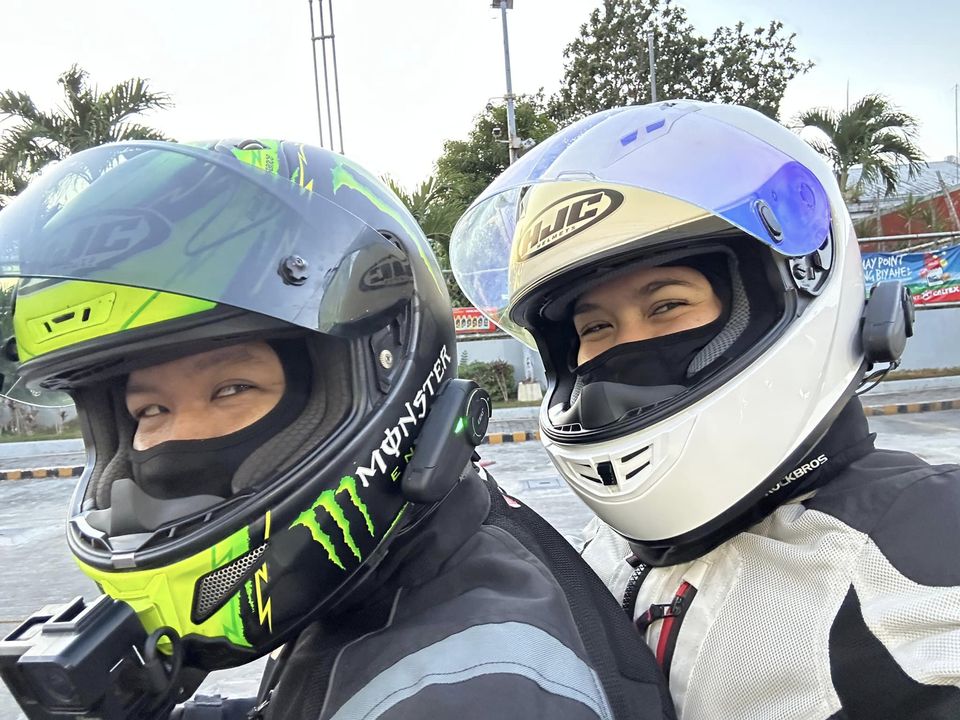 bike helmet with intercom SENA SPH10H-FM Half System The Helmet Shop use helmet communications system for a rider and passenger or two riders to stay in touch while on the move New EJEAS Q8 Motorcycle Helmet