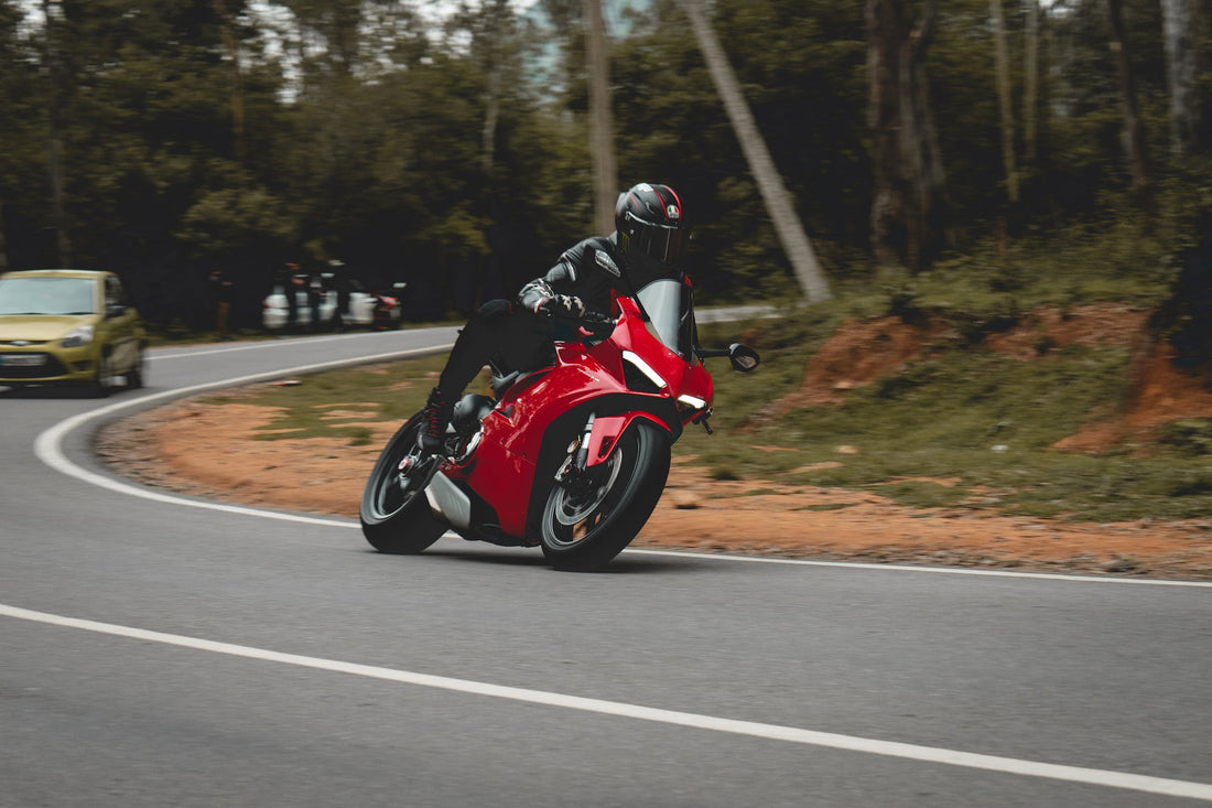 Key Factors for Selecting Optimal Power Performance in Motorcycles!